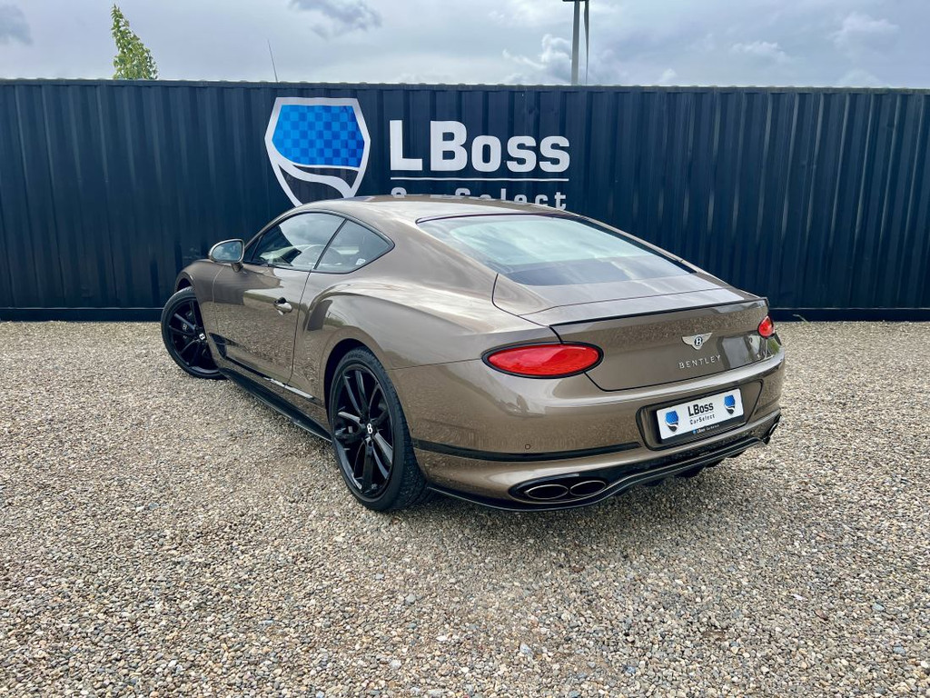 53418813-1.jpg